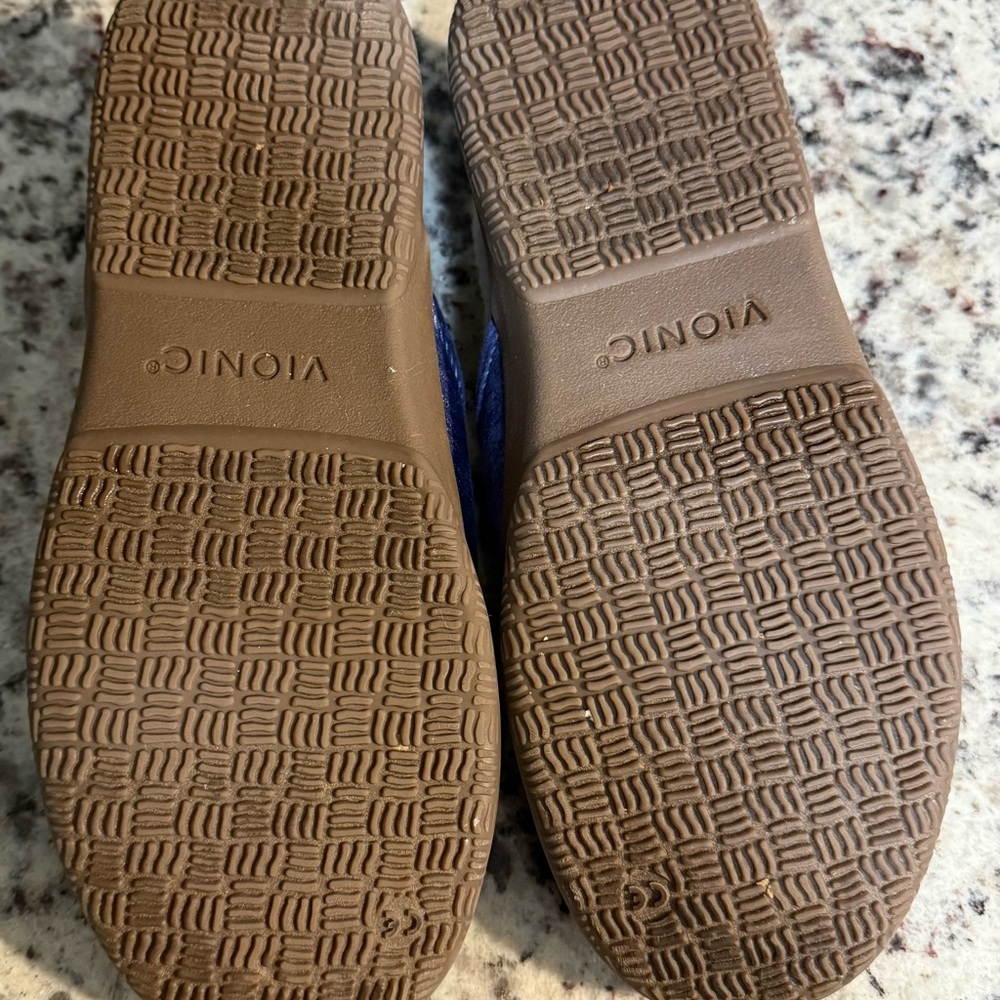 Vionic Clare Slipper Size 9.5 - Picture 5 of 9